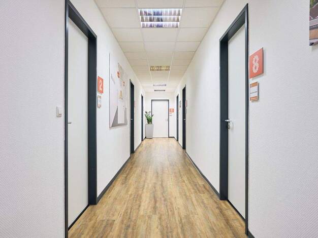 Bürofläche zur Miete 9,90 € 19,9 m² Bürofläche Heltorfer Straße 2-6 Lichtenbroich Düsseldorf 40472