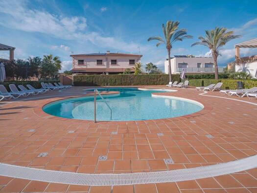 Maisonette zum Kauf 650.000 € 4 Zimmer 218 m² Can Picafort 07458