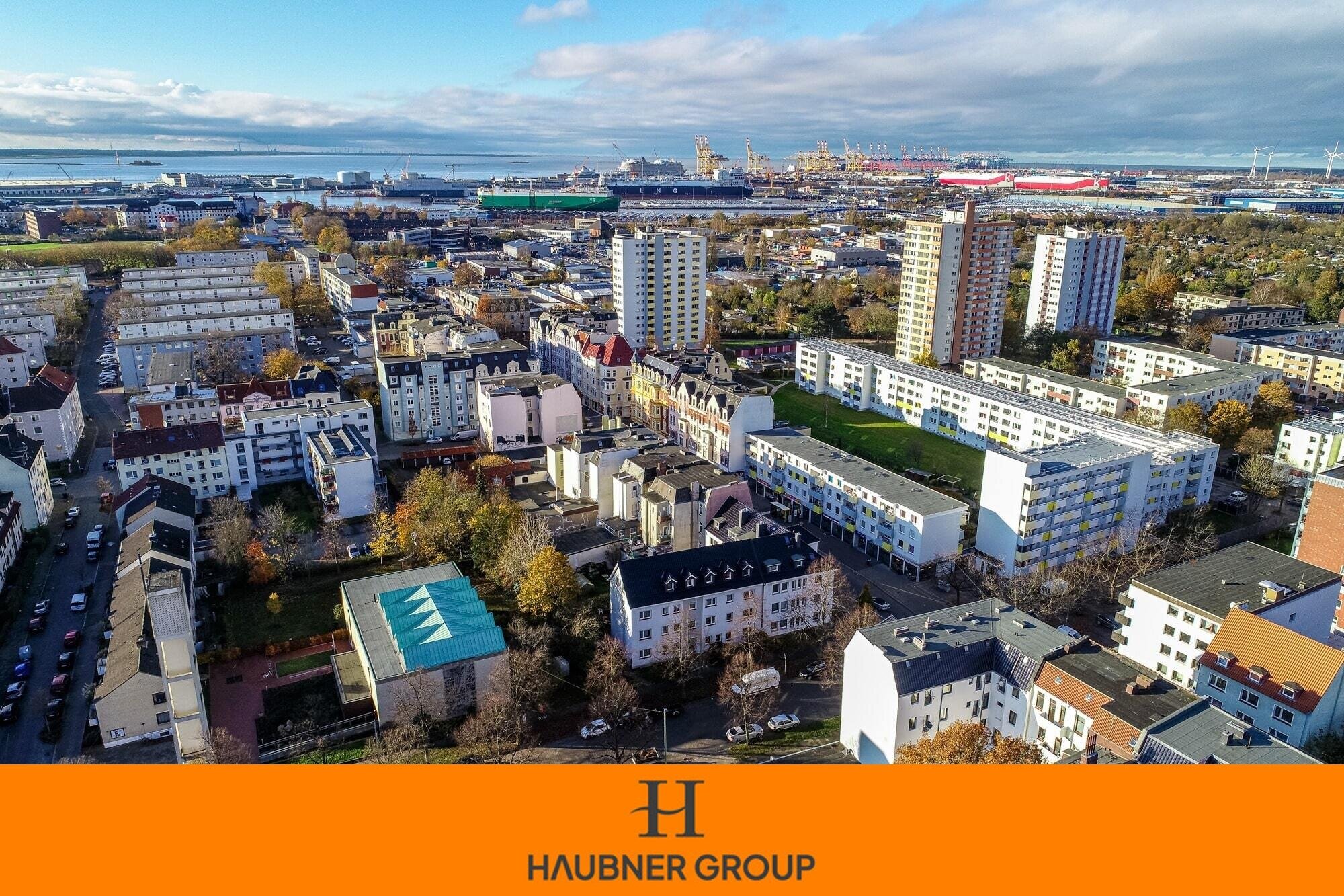 Wohn- und Geschäftshaus zum Kauf als Kapitalanlage geeignet 398.000 € 9 Zimmer 350 m²<br/>Fläche 221 m²<br/>Grundstück Klushof Bremerhaven 27576