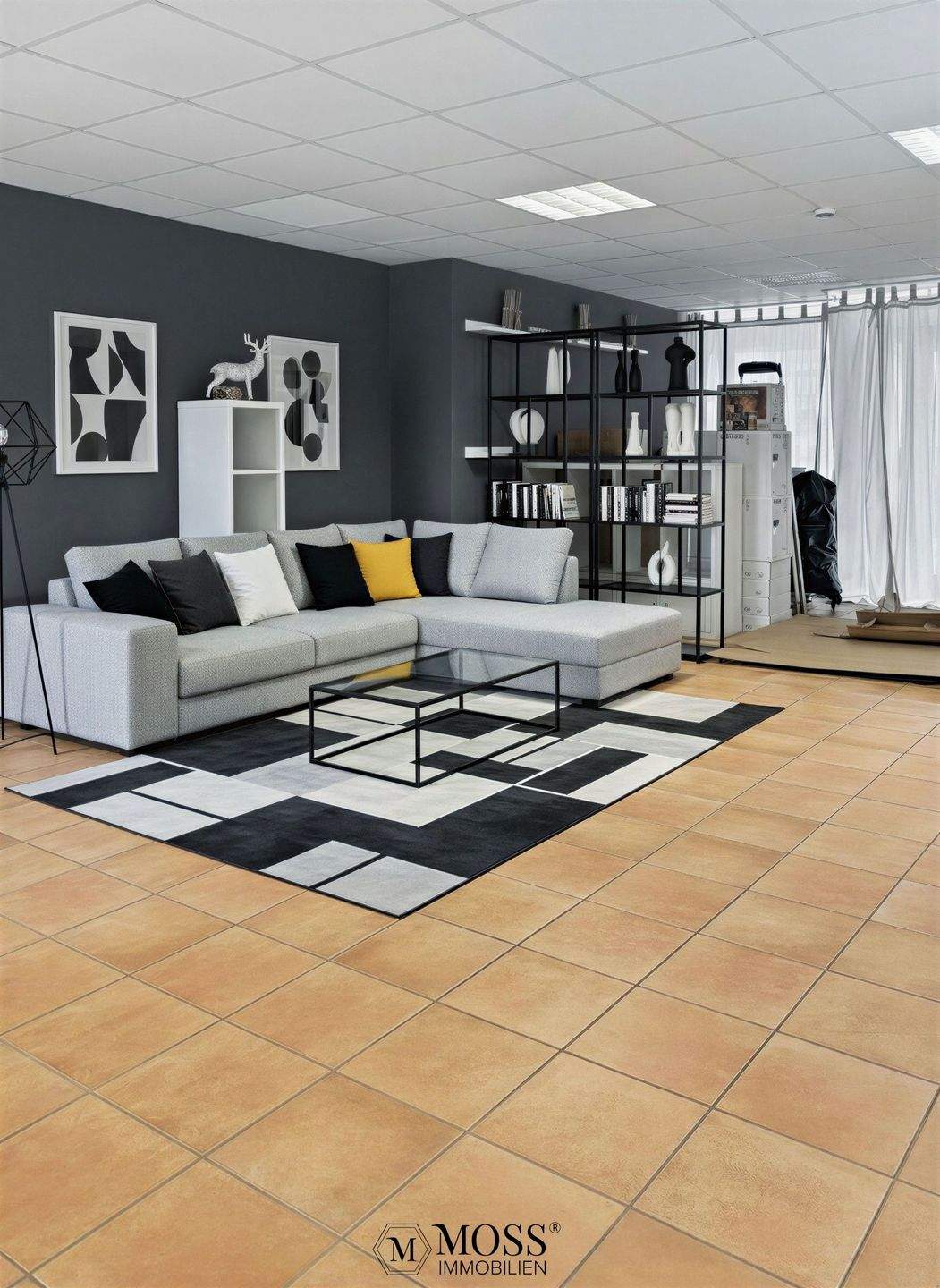 Immobilie in Badenweiler - Ortskern von Badenweiler: Gewerbefläche mit hoher Sichtbarkeit und möglicher Wohnumnutzung - Bild 1