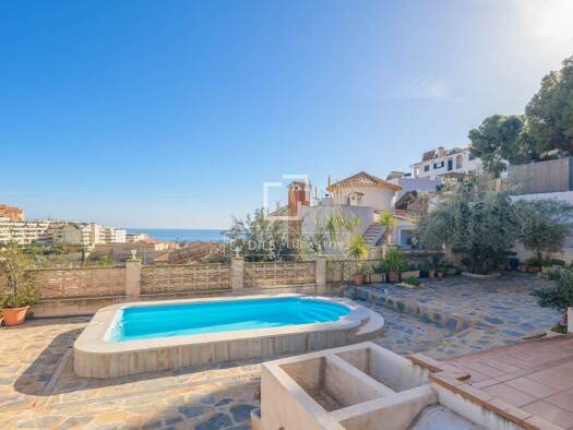 Haus zum Kauf 1.300.000 € 341 m² 538 m² Grundstück La Cala del Moral 29720