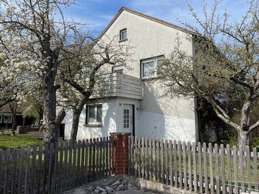 Doppelhaushälfte zum Kauf 285.000 € 150 m² 699 m² Grundstück Bad Windsheim 91438