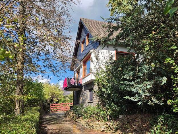 Mehrfamilienhaus zum Kauf als Kapitalanlage geeignet 450.000 € 314 m² 987 m² Grundstück Rosbach Windeck 51570