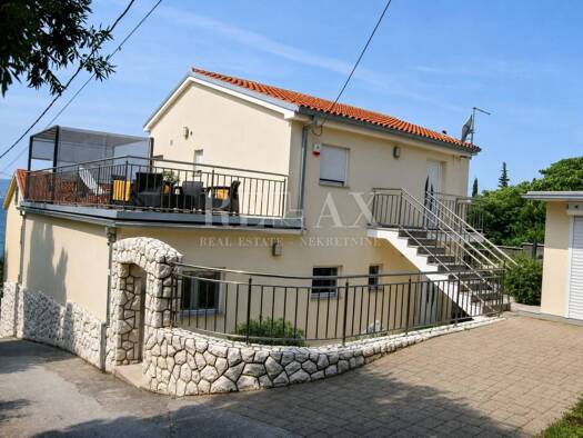 Einfamilienhaus zum Kauf 1.050.000 € 9 Zimmer 262 m² Novi Vinodolski Novi Vinodolski 51250