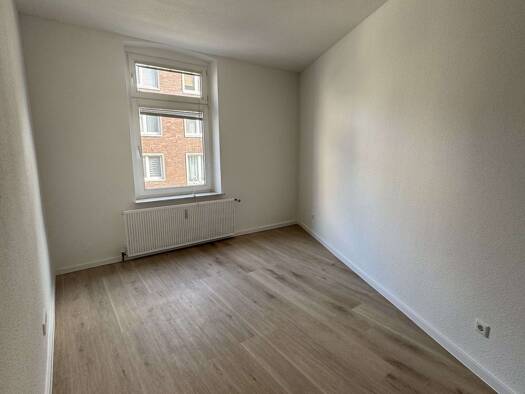 Wohnung zur Miete 850 € 2 Zimmer 72 m² Geschoss 2/3 frei ab sofort Sterkrade-Mitte Oberhausen 46145