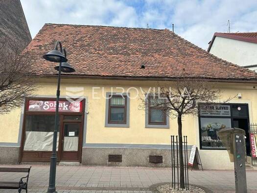 Haus zum Kauf 300.000 € 5 Zimmer 777 m² Centar Požega