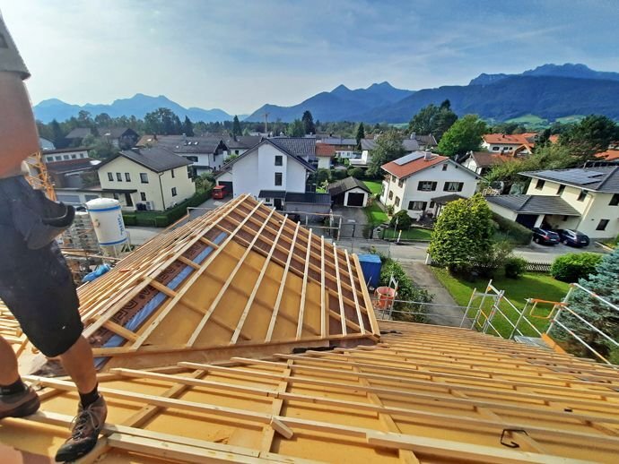 Terrassenwohnung zum Kauf provisionsfrei 891.000 € 4 Zimmer 123,8 m²<br/>Wohnfläche EG<br/>Geschoss Zellerhornstraße 19 Bernau am Chiemsee 83233