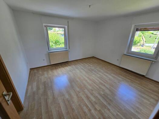 Wohnung zur Miete 700 € 3 Zimmer 65 m² frei ab sofort Velden 91235