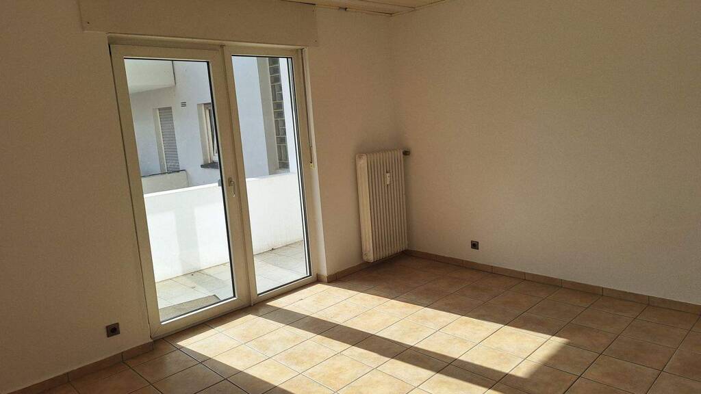 WG-Zimmer zur Miete 700 € 3 Zimmer 88 m² frei ab sofort St Johann Saarbrücken 66111