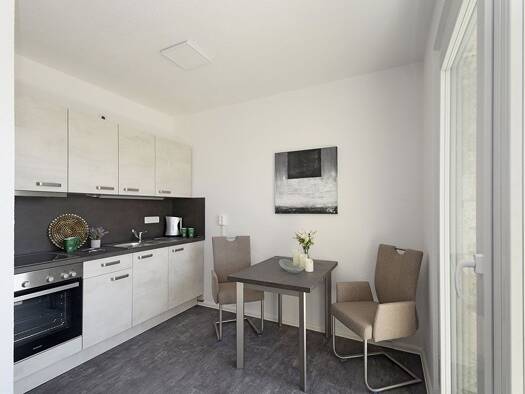 Wohnung zur Miete 289 € 1 Zimmer 31,2 m² 4. Geschoss frei ab 01.10.2026 Weißenfelser Straße 45 Silberhöhe Süd 06132