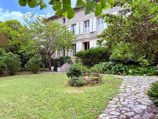 Haus zum Kauf 720.000 € 436 m² 1.149 m² Grundstück Centre Coutras 33230