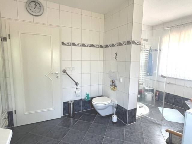 Property thumbnail 18