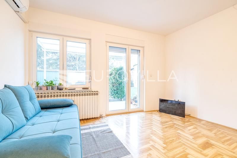 Wohnung zum Kauf 245.000 € 1 Zimmer 69 m²<br/>Wohnfläche Turopoljska Volovcica 10000