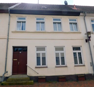 Reihenmittelhaus zum Kauf provisionsfrei 120.000 € 4 Zimmer 93 m² 68 m² Grundstück Parchim Parchim 19370