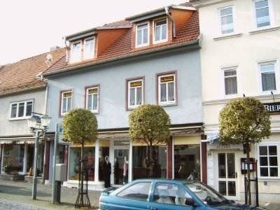 Mehrfamilienhaus zum Kauf 445.000 € 417,6 m²<br/>Wohnfläche 340 m²<br/>Grundstück Marktstraße 25 Ohrdruf 99885