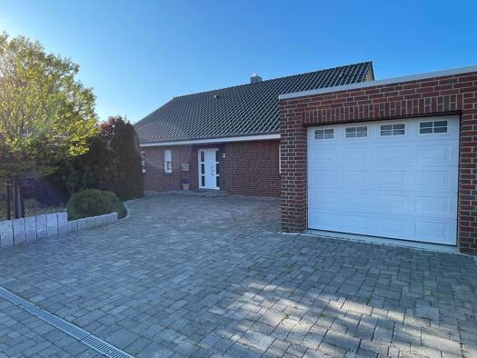 Einfamilienhaus zur Miete 2.000 € 4 Zimmer 135 m² 700 m² Grundstück frei ab sofort Mörse Wolfsburg 38442