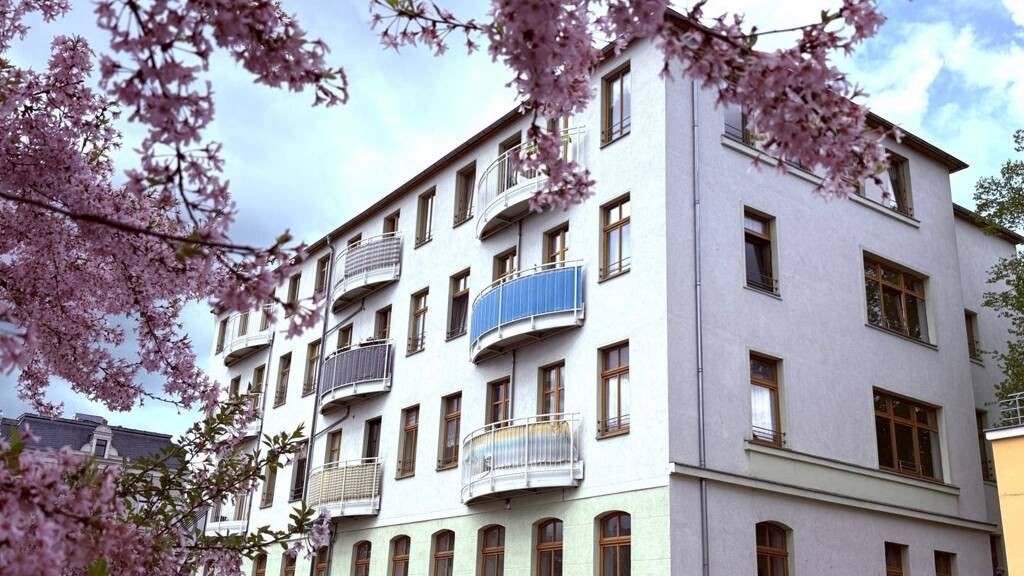 Wohnung zum Kauf 50.000 € 1,5 Zimmer 43,6 m² 1. Geschoss Robert-Müller-Straße 2/2 a Bahnhofsvorstadt Zwickau 08056