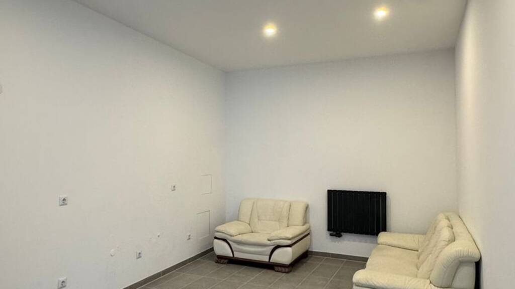 WG-Zimmer zur Miete 850 € 2 Zimmer 62 m² frei ab sofort Kirchstraße 11 Rüdesheim am Rhein 65385