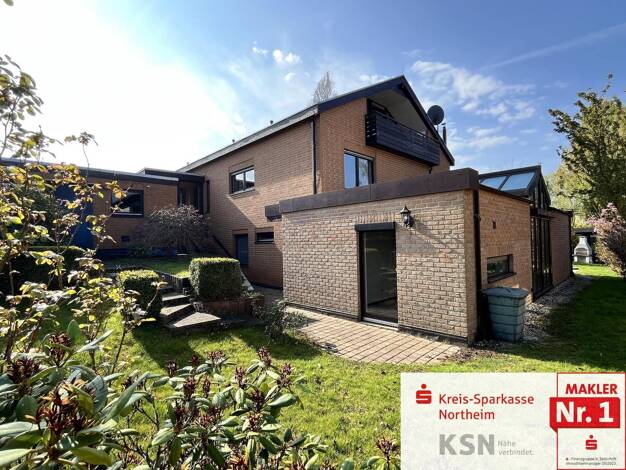 Einfamilienhaus zum Kauf 399.000 € 8 Zimmer 272,5 m² 825 m² Grundstück Northeim Northeim 37154