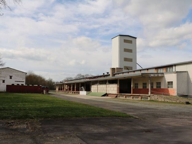 Lagerhalle zum Kauf provisionsfrei 1.500.000 € 6.160 m² Lagerfläche Dr. Leidenfrost-Straße 4 Kölleda 99625