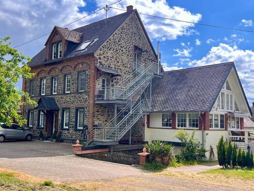 Loft zur Miete 850 € 4,5 Zimmer 89 m² frei ab 26.08.2026 Sevenich 2 Münstermaifeld Münstermaifeld 56294