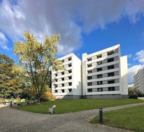 Nürnberg am Wöhrder See ruhige 1 Zimmer Wohnung mit Loggia und Tiefgarage