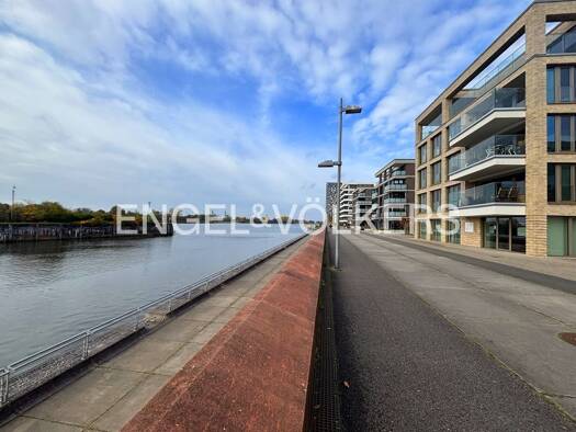 Wohnung zum Kauf 650.000 € 4 Zimmer 106 m² 2. Geschoss Handelshäfen Bremen 28217