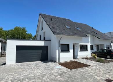 Haus zum Kauf provisionsfrei 560.000 € 6 Zimmer 185 m² 358 m² Grundstück frei ab sofort Baldungstraße 27a Erbach Homburg 66424