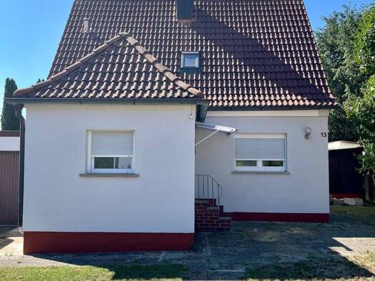Haus zur Miete 900 € 3 Zimmer 83 m² frei ab 01.11.2026 Plöckendorf Rednitzhembach 91126