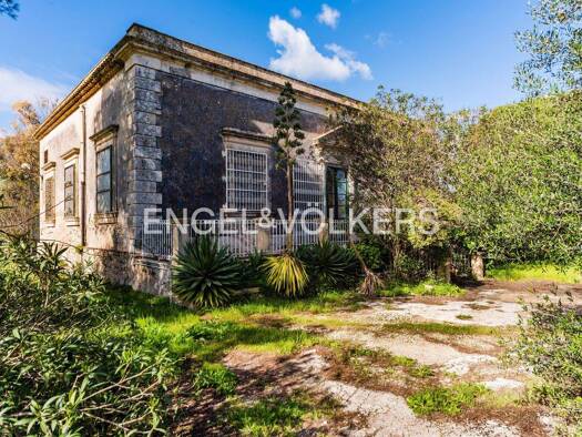 Villa zum Kauf 660.000 € 4 Zimmer 280 m² 8.000 m² Grundstück frei ab sofort Via Isola 18 Siracusa 96100