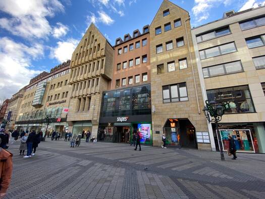 Bürofläche zur Miete provisionsfrei 14,50 € 422 m² Bürofläche teilbar ab 422 m² Lorenz Altstadt und engere Innenstadt 90402