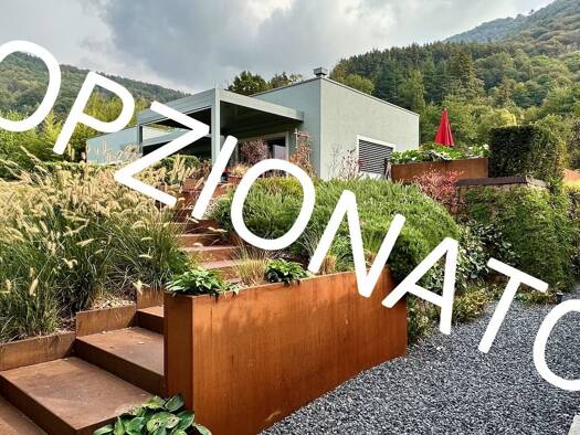 Villa zum Kauf 5 Zimmer 250 m² 460 m² Grundstück frei ab sofort Agrano Omegna