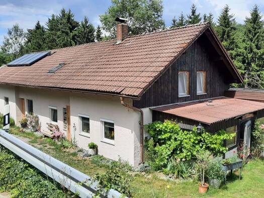 Haus zum Kauf 349.000 € 5 Zimmer 185 m² 4.871 m² Grundstück Iggensbach Deggendorf_Kreis 94547