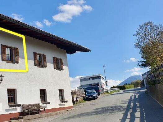 Wohnung zur Miete 850 € 2 Zimmer 35 m² 1. Geschoss Mutters 6162