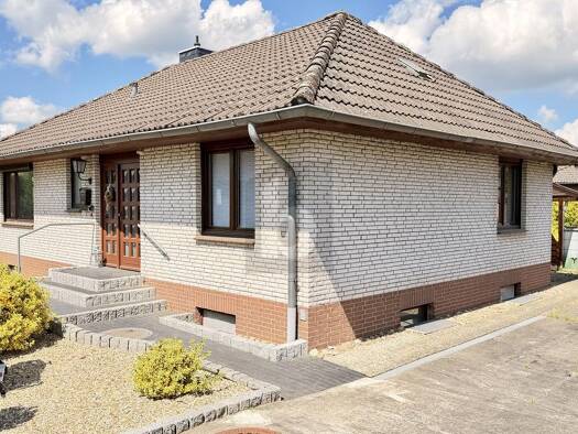 Einfamilienhaus zum Kauf 224.900 € 4 Zimmer 80 m² 703 m² Grundstück Bodenteich Bad Bodenteich 29389