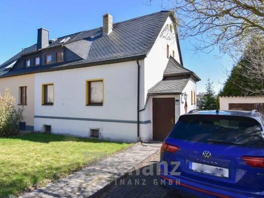 Doppelhaushälfte zum Kauf 135.000 € 6 Zimmer 124,1 m² 757 m² Grundstück Oelsnitz Oelsnitz/Erzgebirge 09376