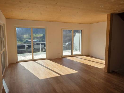 Doppelhaushälfte zur Miete 1.950 € 6,5 Zimmer 147,2 m² 190 m² Grundstück frei ab sofort Unterhausen Lichtenstein 72805