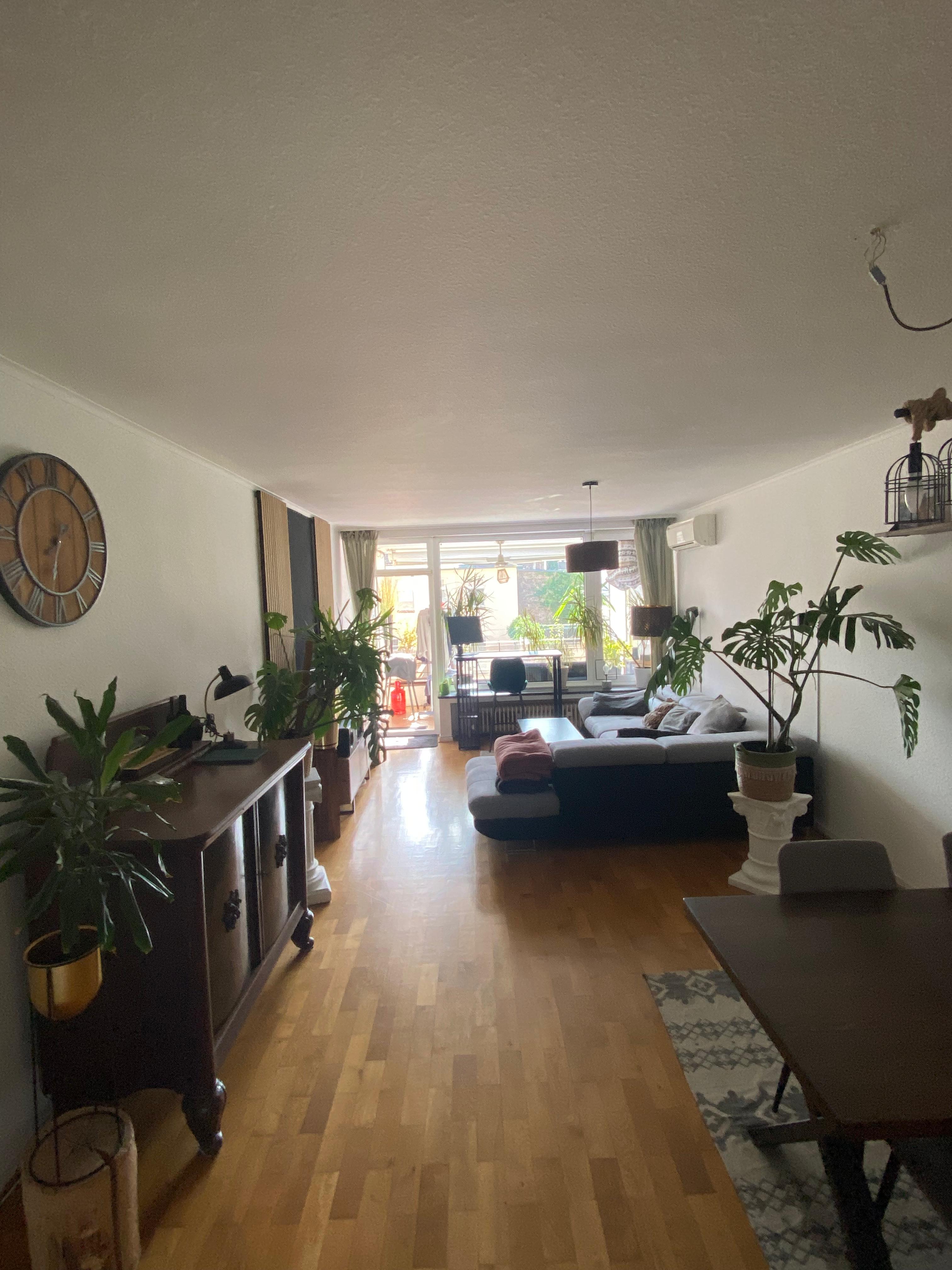 Wohnung zur Miete Wohnen auf Zeit 1.200 € 3 Zimmer 80 m²<br/>Wohnfläche 01.01.2025<br/>Verfügbarkeit Kirchfeldstr.71 Friedrichstadt Düsseldorf 40217