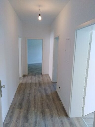 Wohnung zur Miete 700 € 3 Zimmer 75 m² 2. Geschoss Holsterhauser Straße 158 Holsterhausen Essen 45147