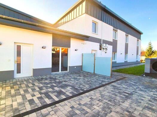 Wohnung zur Miete - Erstbezug 800 € 2 Zimmer 85 m² EG Schulstraße 21, OT Riestedt Riestedt Sangerhausen 06526