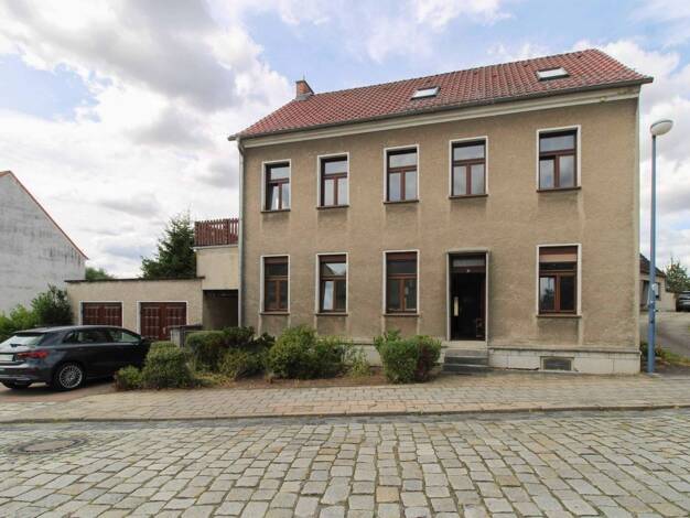 Mehrfamilienhaus zum Kauf als Kapitalanlage geeignet 160.000 € 8 Zimmer 220,3 m² 1.047,3 m² Grundstück Coswig 06869