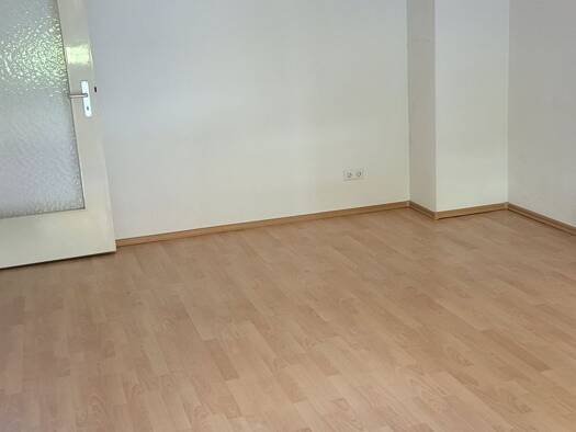 Wohnung zur Miete 457 € 2 Zimmer 54,7 m² EG frei ab 16.07.2026 Neckarstraße 39 Wendlingen Wendlingen am Neckar 73240