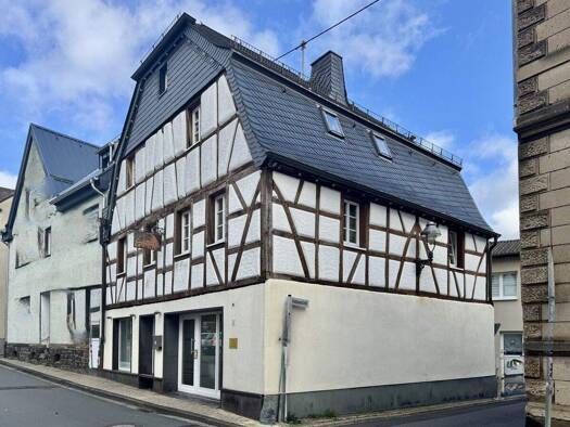 Haus zum Kauf provisionsfrei 450.000 € 12 Zimmer 334 m² 334 m² Grundstück Kempenich 56746