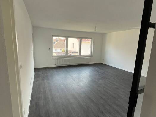 Maisonette zur Miete 1.450 € 5 Zimmer 98,5 m² 11 Geschosse frei ab sofort Forsthof Schwabach 91126