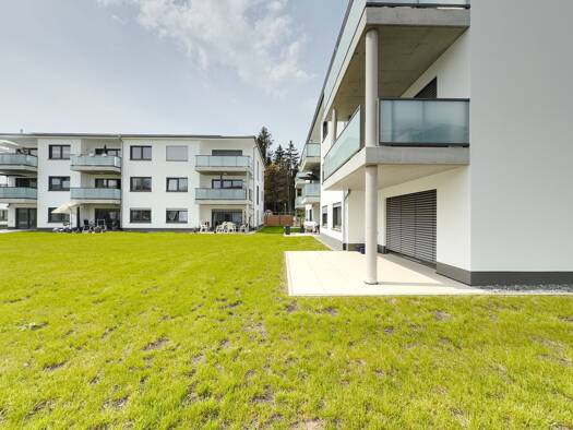 Wohnung zum Kauf - Erstbezug provisionsfrei 395.000 € 3 Zimmer 85,6 m² EG Hermann-Voland-Straße 6 Königsfeld Königsfeld im Schwarzwald 78126