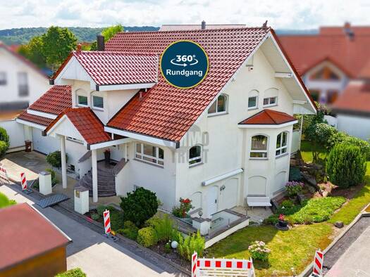 Einfamilienhaus zum Kauf 10,5 Zimmer 372 m² 580 m² Grundstück Lehrensteinsfeld 74251