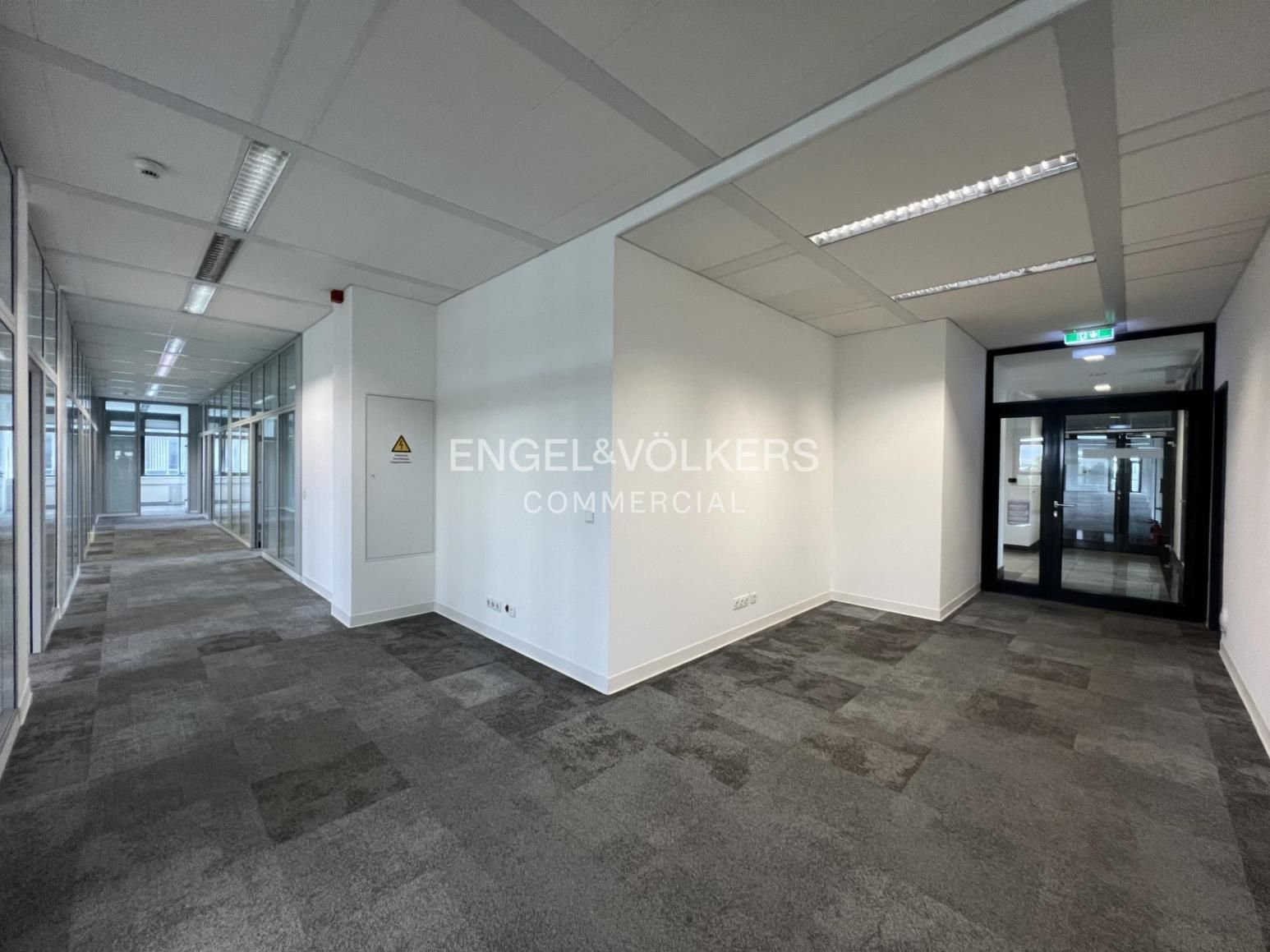 Büro-/Praxisfläche zur Miete 14,50 € 525,7 m²<br/>Bürofläche ab 525,7 m²<br/>Teilbarkeit Britz Berlin 12347