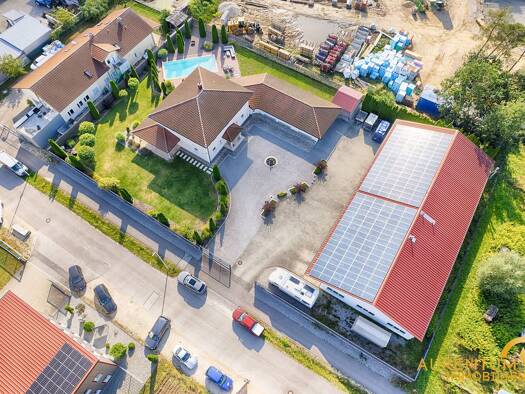 Einfamilienhaus zum Kauf 1.650.000 € 8 Zimmer 230 m² 3.200 m² Grundstück Abensberg Abensberg 93326