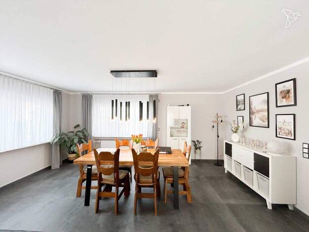 Einfamilienhaus zum Kauf 649.000 € 10 Zimmer 284 m² 1.369 m² Grundstück Seidenroth Steinau an der Straße 36396