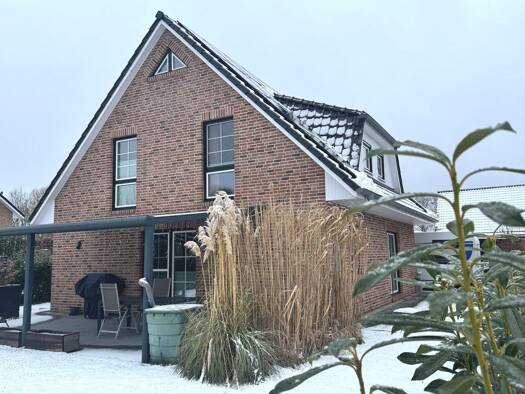 Einfamilienhaus zur Miete 2.400 € 4 Zimmer 155 m² 580 m² Grundstück frei ab 15.04.2026 Trittau 22946